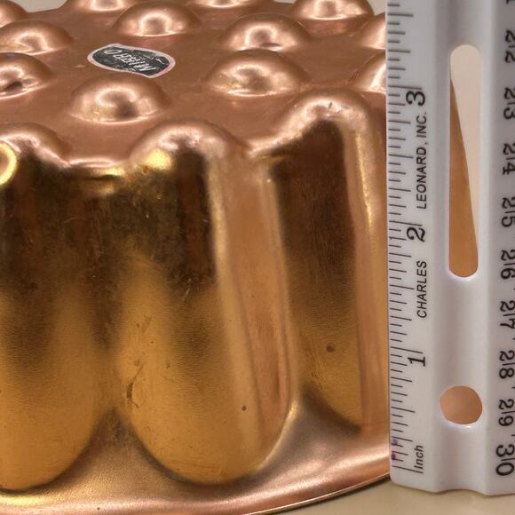 Vintage Mirro Copper Tone Aluminum Jello Cake Mold 6" Diameter Wall Decor - Picture 9 of 10